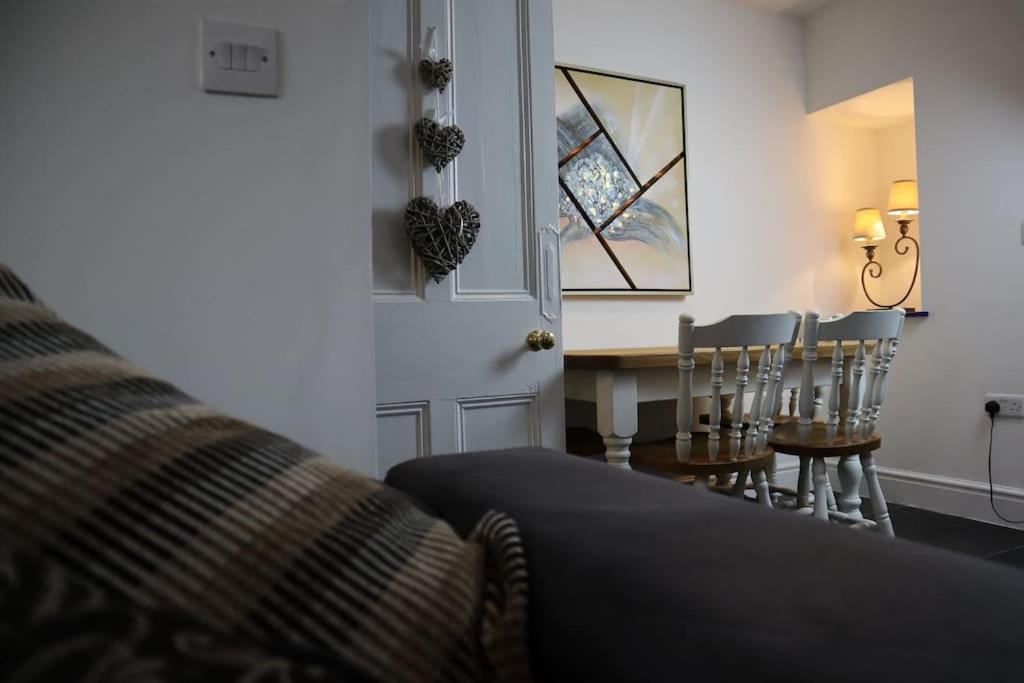 Dol Bach - Your Homely Welsh Cottage In The Heart Of Snowdonia Blaenau Ffestiniog Exteriör bild