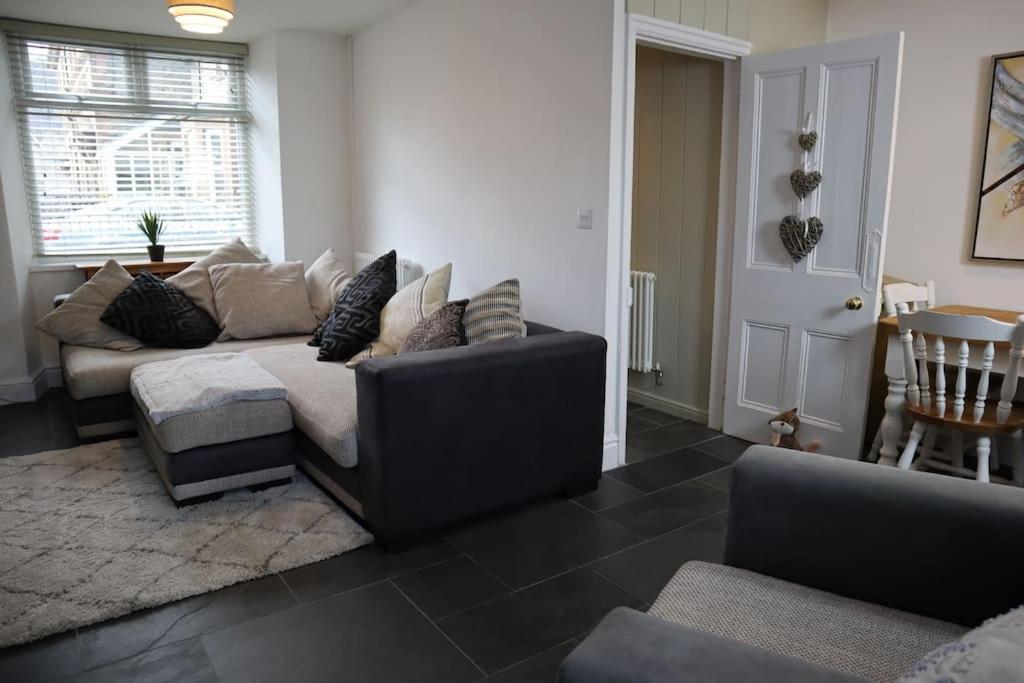 Dol Bach - Your Homely Welsh Cottage In The Heart Of Snowdonia Blaenau Ffestiniog Exteriör bild